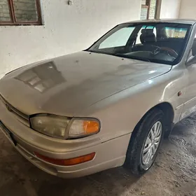 Toyota Camry 1993