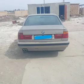 BMW 520 1989