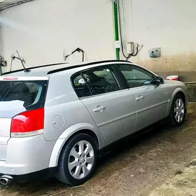 Opel Signum 2003