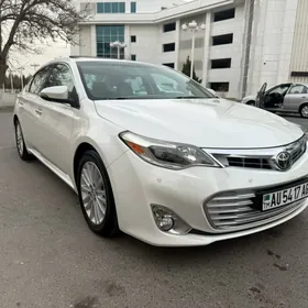 Toyota Avalon 2013