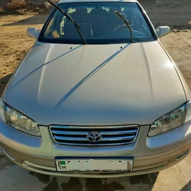 Toyota Camry 1997