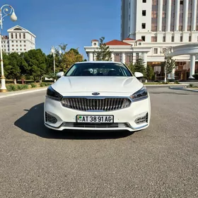 Kia Cadenza 2017