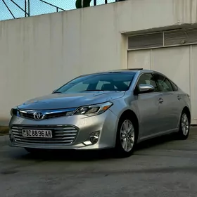 Toyota Avalon 2013