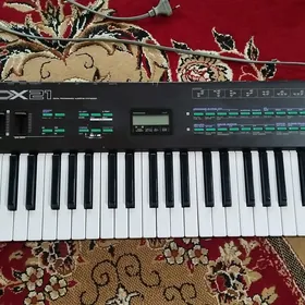 YAMAHA DX 21