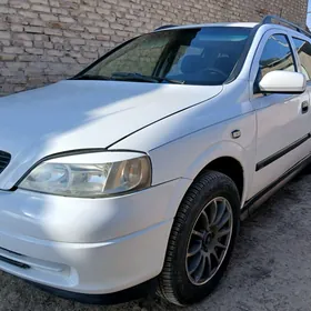 Opel Astra 2000