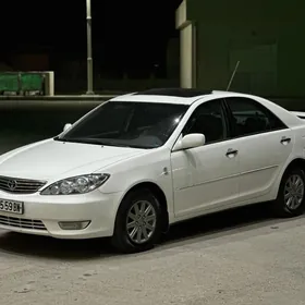 Toyota Camry 2005