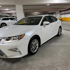 Lexus ES 350 2018