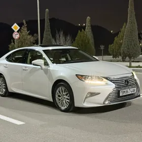 Lexus ES 350 2016