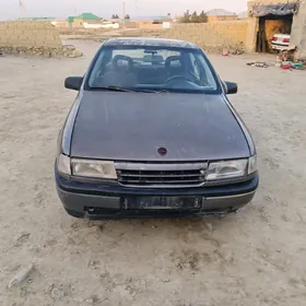 Opel Vectra 1989