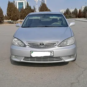 Toyota Camry 2003