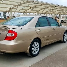 Toyota Camry 2003