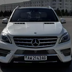 Mercedes-Benz ML400 2014