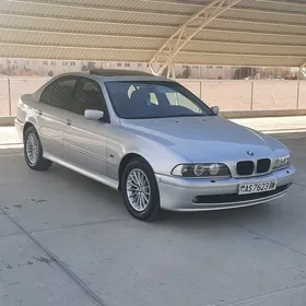 BMW E39 2002