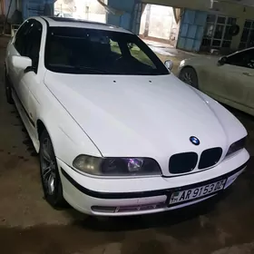 BMW 528 1999