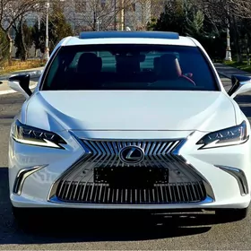 Lexus ES 350 2019