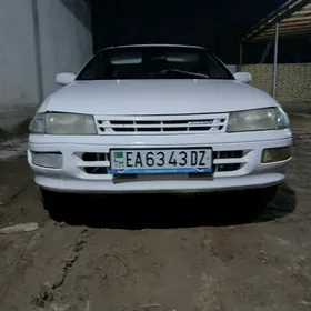 Toyota Carina 1993