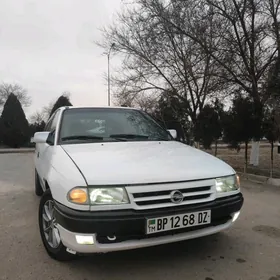 Opel Astra 1993