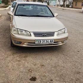 Toyota Camry 1998