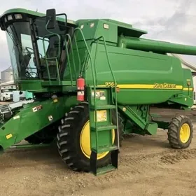 John Deere 2008