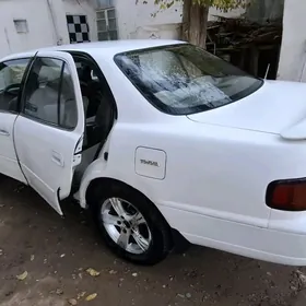 Toyota Camry 1995