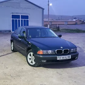 BMW E39 1998