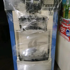 Мороженое аппарат