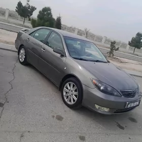 Toyota Camry 2005