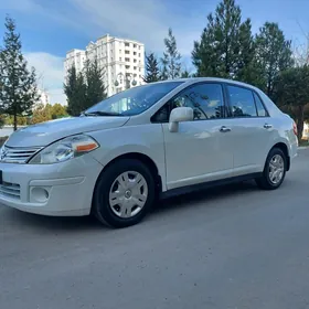 Nissan Versa 2010