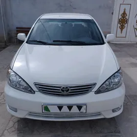 Toyota Camry 2003