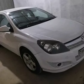 Opel Astra 2010