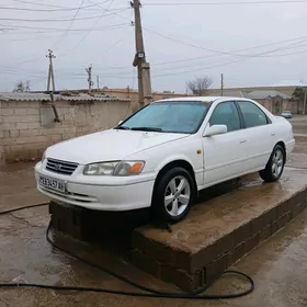 Toyota Camry 2000