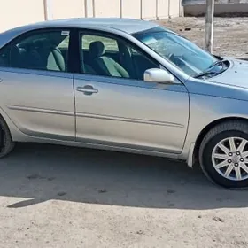 Toyota Camry 2005