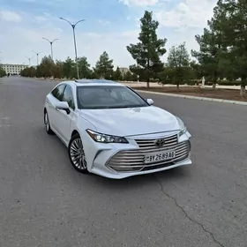 Toyota Avalon 2020