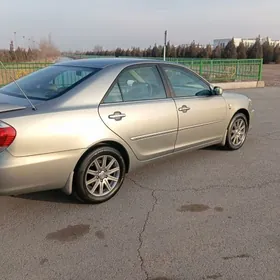 Toyota Camry 2005