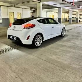 Hyundai Veloster 2012