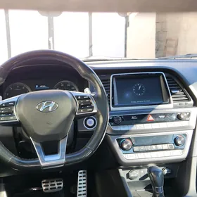 Hyundai Sonata 2018