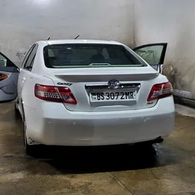 Toyota Camry 2010