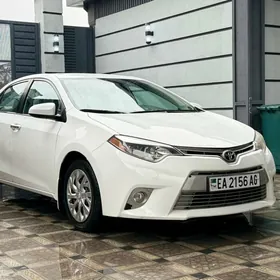 Toyota Corolla 2015