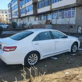 Toyota Camry 2011