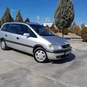 Opel Zafira 2002