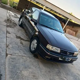 Opel Vectra 1992