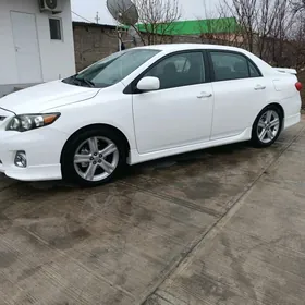 Toyota Corolla 2011