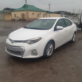 Toyota Corolla 2014