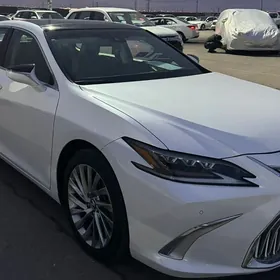 Lexus ES 350 2020