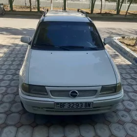 Opel Astra 1995