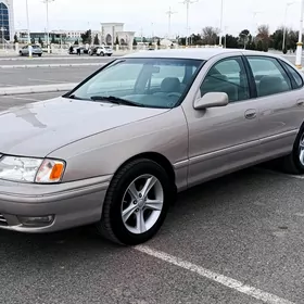 Toyota Avalon 1999