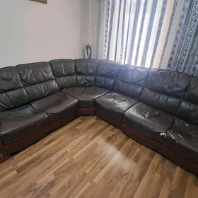 Диван угалок