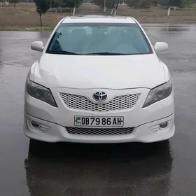 Toyota Camry 2010