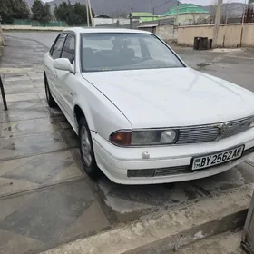 Mitsubishi Sigma 1990