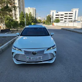 Toyota Avalon 2019